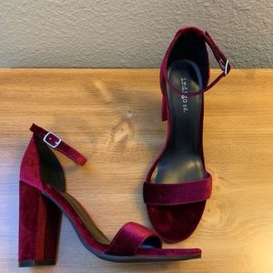Red Velvet indigo rd. Heels